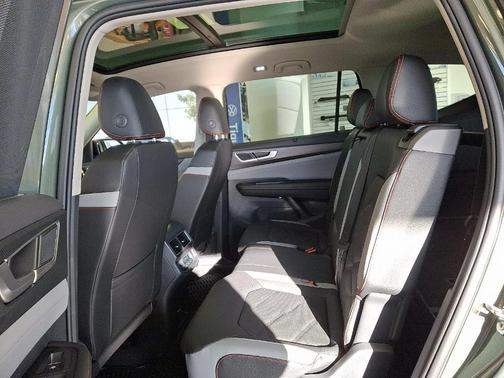 2026 Volkswagen Atlas PEAK EDITION