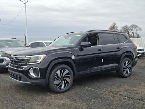 2025 Volkswagen Atlas 2.0T SE
