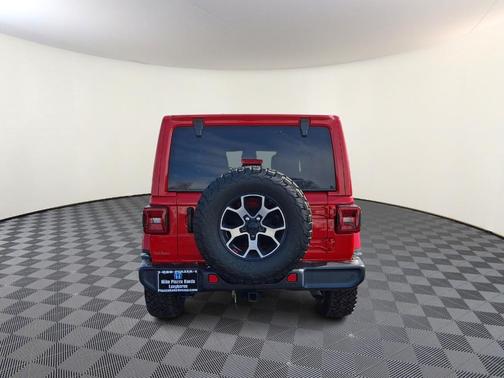 2022 Jeep Wrangler Unlimited Sahara Altitude