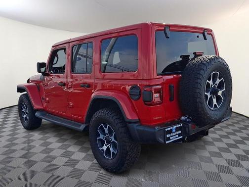 2022 Jeep Wrangler Unlimited Sahara Altitude