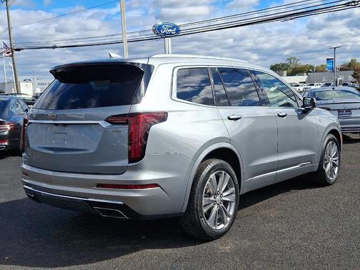2023 Cadillac XT6 Premium Luxury AWD