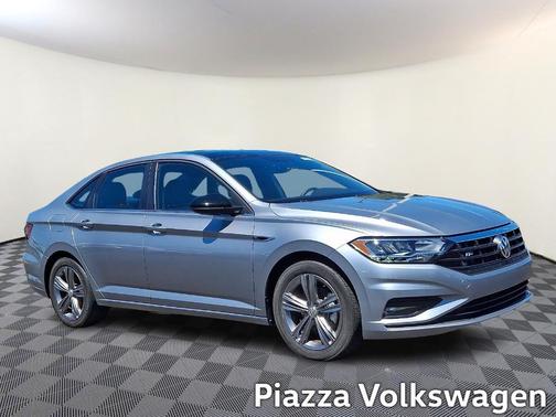 Pyrite Silver Metallic 2021 Volkswagen Jetta 1.4T R-Line