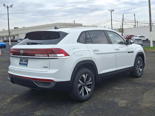 2025 Volkswagen Atlas Cross Sport 2.0T SE
