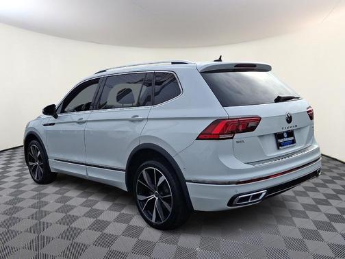 2022 Volkswagen Tiguan 2.0T SEL R-Line