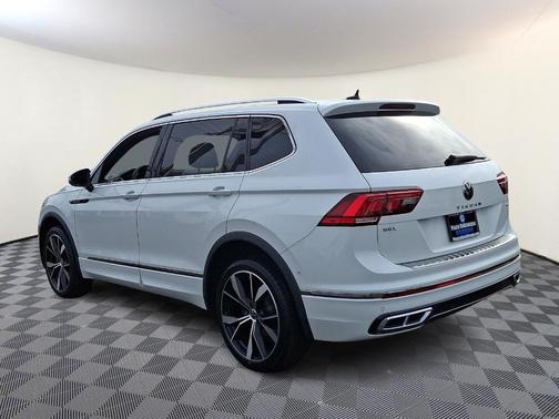 2022 Volkswagen Tiguan 2.0T SEL R-Line