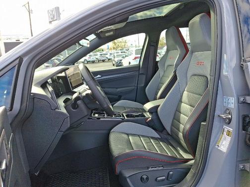 2026 Volkswagen Golf GTI AUTOBAHN