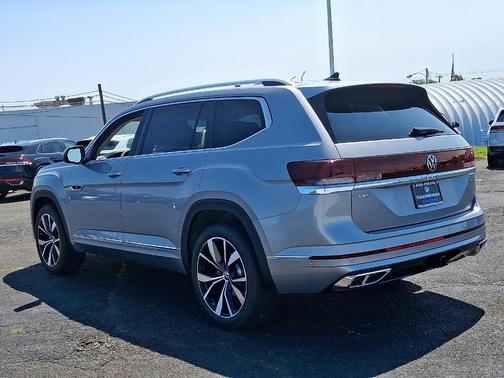 2025 Volkswagen Atlas 2.0T SEL Premium R-Line