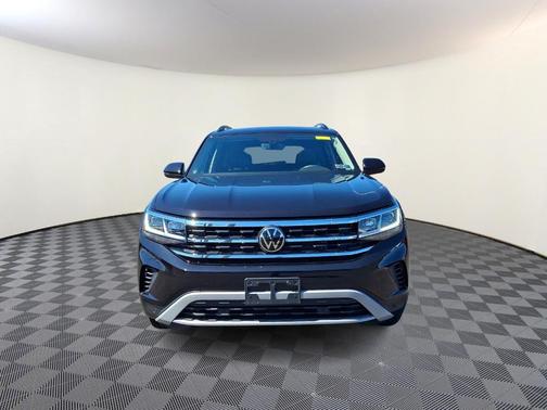 2023 Volkswagen Atlas 3.6L SE w/Technology