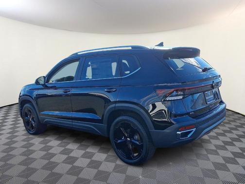 2025 Volkswagen Taos 1.5T SEL