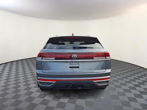 2025 Volkswagen Atlas Cross Sport 2.0T SEL