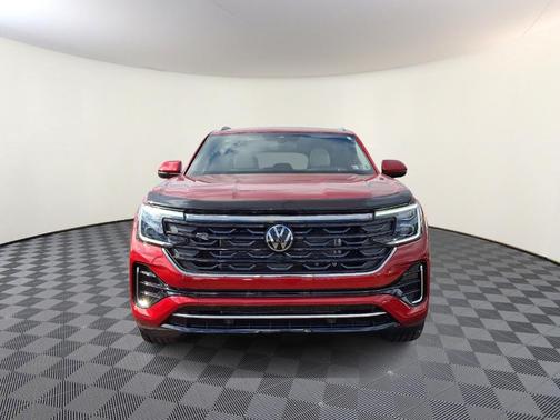 2025 Volkswagen Atlas Cross Sport 2.0T SEL Premium R-Line