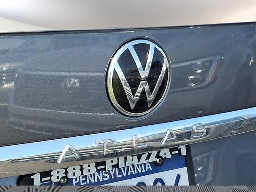 2023 Volkswagen Atlas 3.6L SE w/Technology