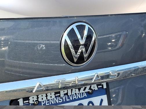 2023 Volkswagen Atlas 3.6L SE w/Technology
