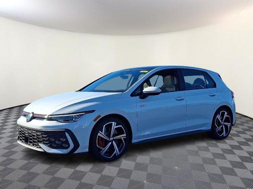 2025 Volkswagen Golf GTI 2.0T SE