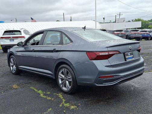 2023 Volkswagen Jetta 1.5T SE