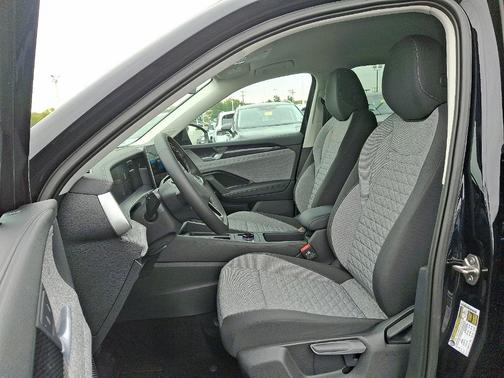 2025 Volkswagen Tiguan 2.0T S