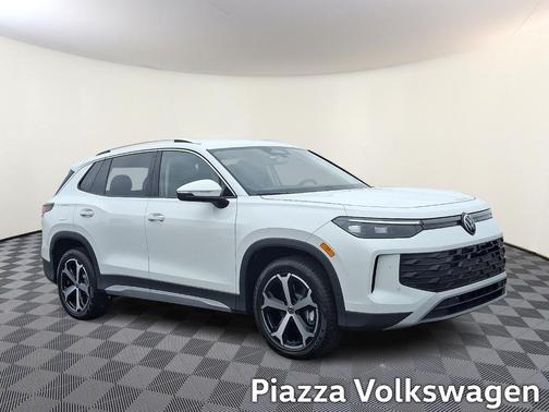 2025 Volkswagen Tiguan 2.0T SE