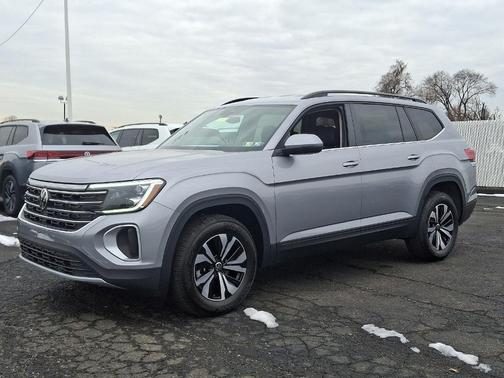 2025 Volkswagen Atlas 2.0T SE