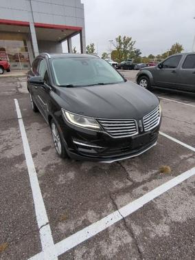 2015 Lincoln MKC Base