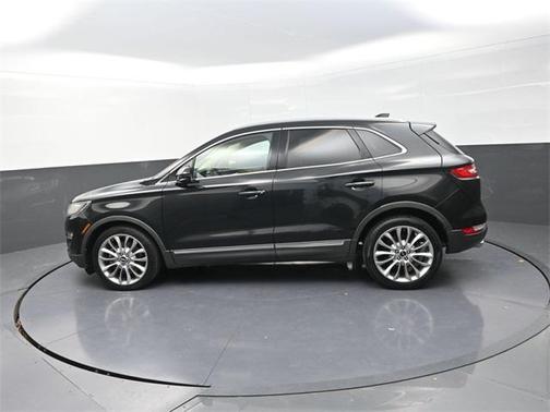 2015 Lincoln MKC Base