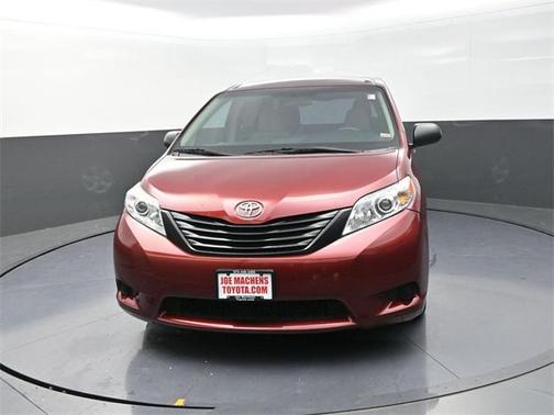 2017 Toyota Sienna SE
