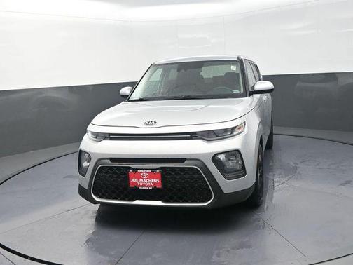Sparkling Silver 2020 Kia Soul S