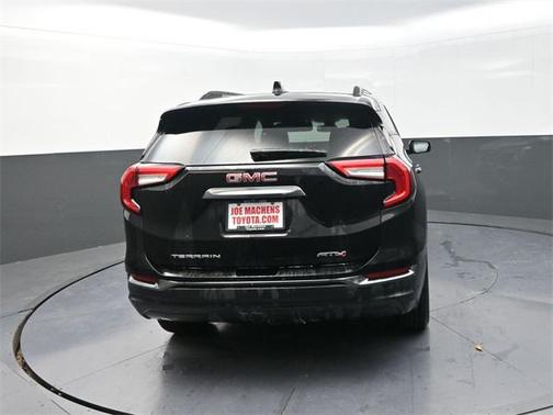 2023 GMC Terrain AWD AT4