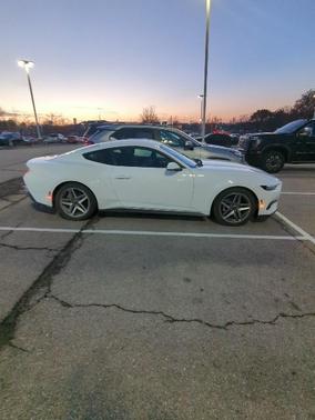 2024 Ford Mustang EcoBoost