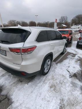 2016 Toyota Highlander Limited
