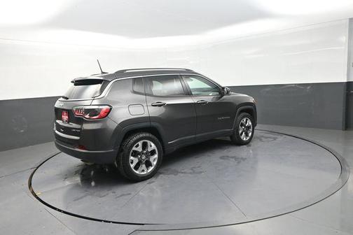 Granite Crystal Metallic Clearcoat 2021 Jeep Compass Limited