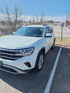 2022 Volkswagen Atlas 3.6L SE w/Technology