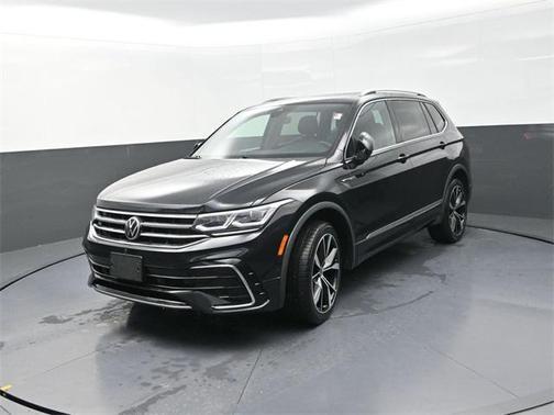 2022 Volkswagen Tiguan 2.0T SEL R-Line 4MOTION