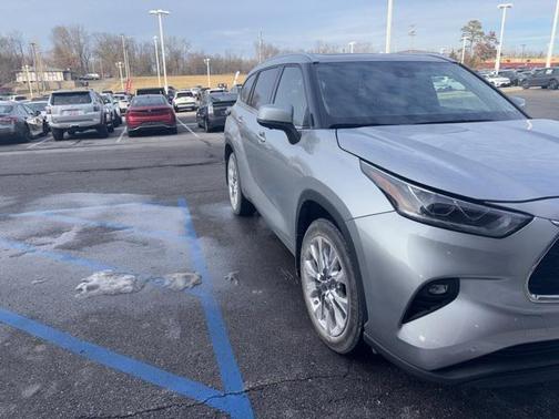 2024 Toyota Highlander Limited