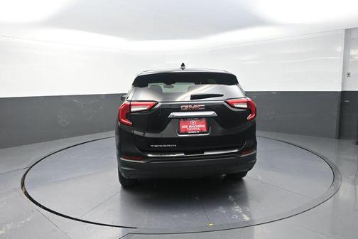 Ebony Twilight Metallic 2024 GMC Terrain SLE