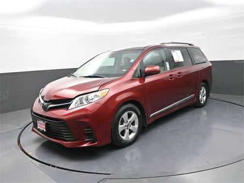2018 Toyota Sienna SE