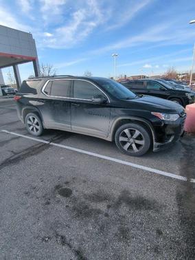 2020 Chevrolet Traverse LT Leather