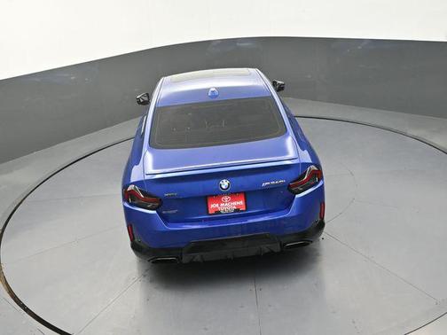 Portimao Blue Metallic 2024 BMW M240 i xDrive