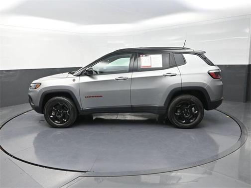 2023 Jeep Compass Trailhawk