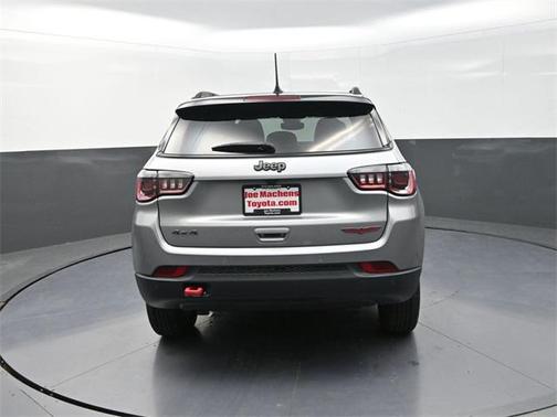 2023 Jeep Compass Trailhawk
