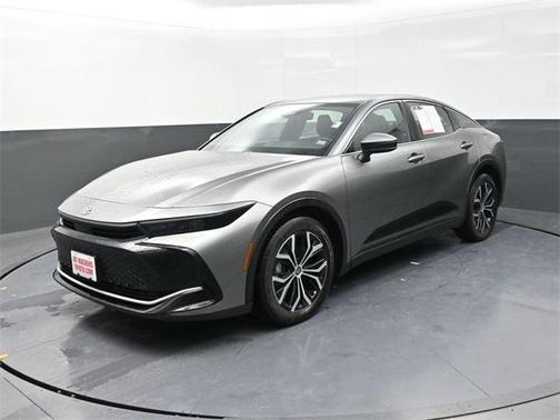 2023 Toyota Crown XLE
