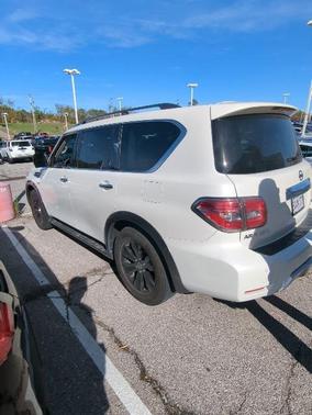 2017 Nissan Armada Platinum
