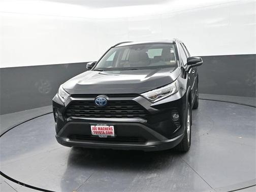 2020 Toyota RAV4 Hybrid XLE