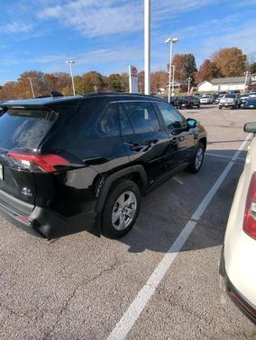 2020 Toyota RAV4 Hybrid XLE