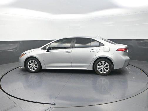 Classic Silver Metallic 2025 Toyota Corolla LE