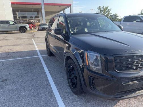 Ebony Black 2021 Kia Telluride EX