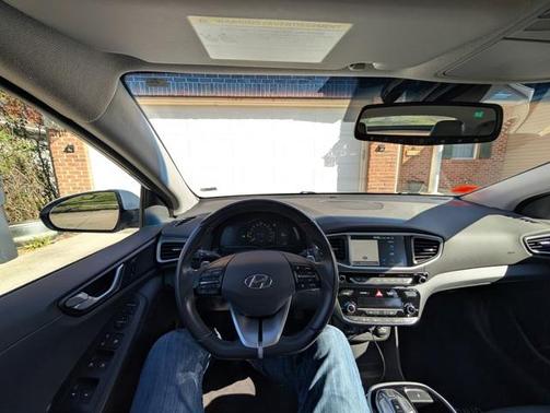 2019 Hyundai IONIQ EV Limited