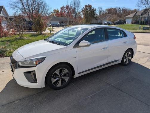 2019 Hyundai IONIQ EV Limited
