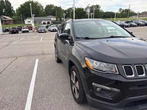 2017 Jeep New Compass Latitude