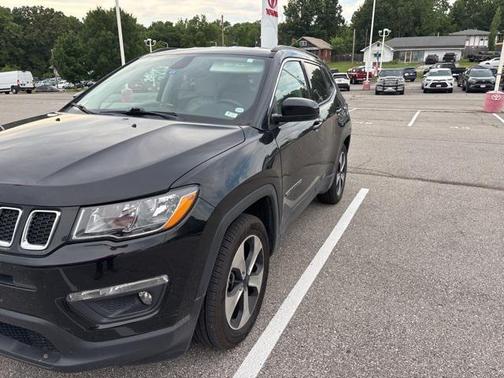 2017 Jeep New Compass Latitude