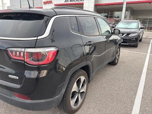 2017 Jeep New Compass Latitude